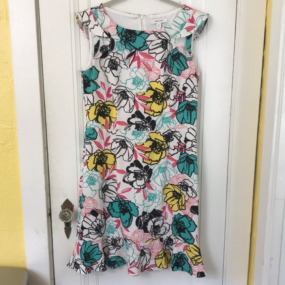 Floral Sheath Dress with Ruffled Shoulder and Hem
